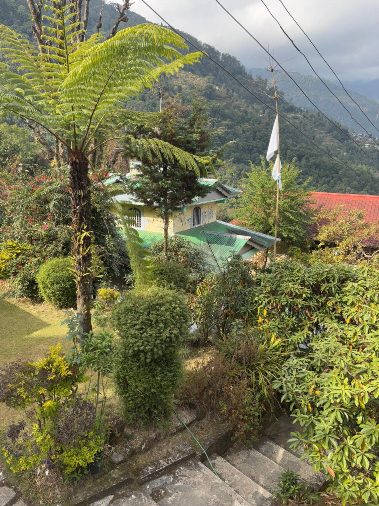 Odyssey'S Darap Eco Retreat Apartment Pelling Luaran gambar